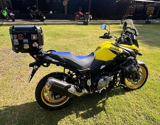 SUZUKI V-STROM 650 ABS SUZUKI V-STROM 650 ABS